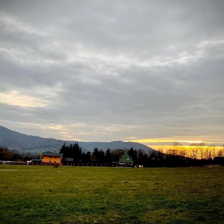 Appartamento Apartmán Markéta Bystrice  Esterno foto