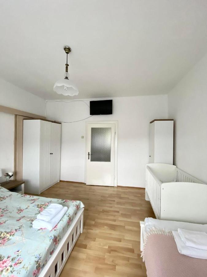 Appartamento Apartmán Markéta Bystrice  Esterno foto